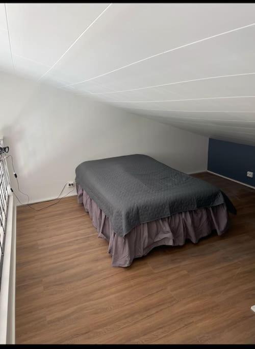 Rimbo Nyrenoverat Strandnaera Med Fantastisk Utsikt מראה חיצוני תמונה